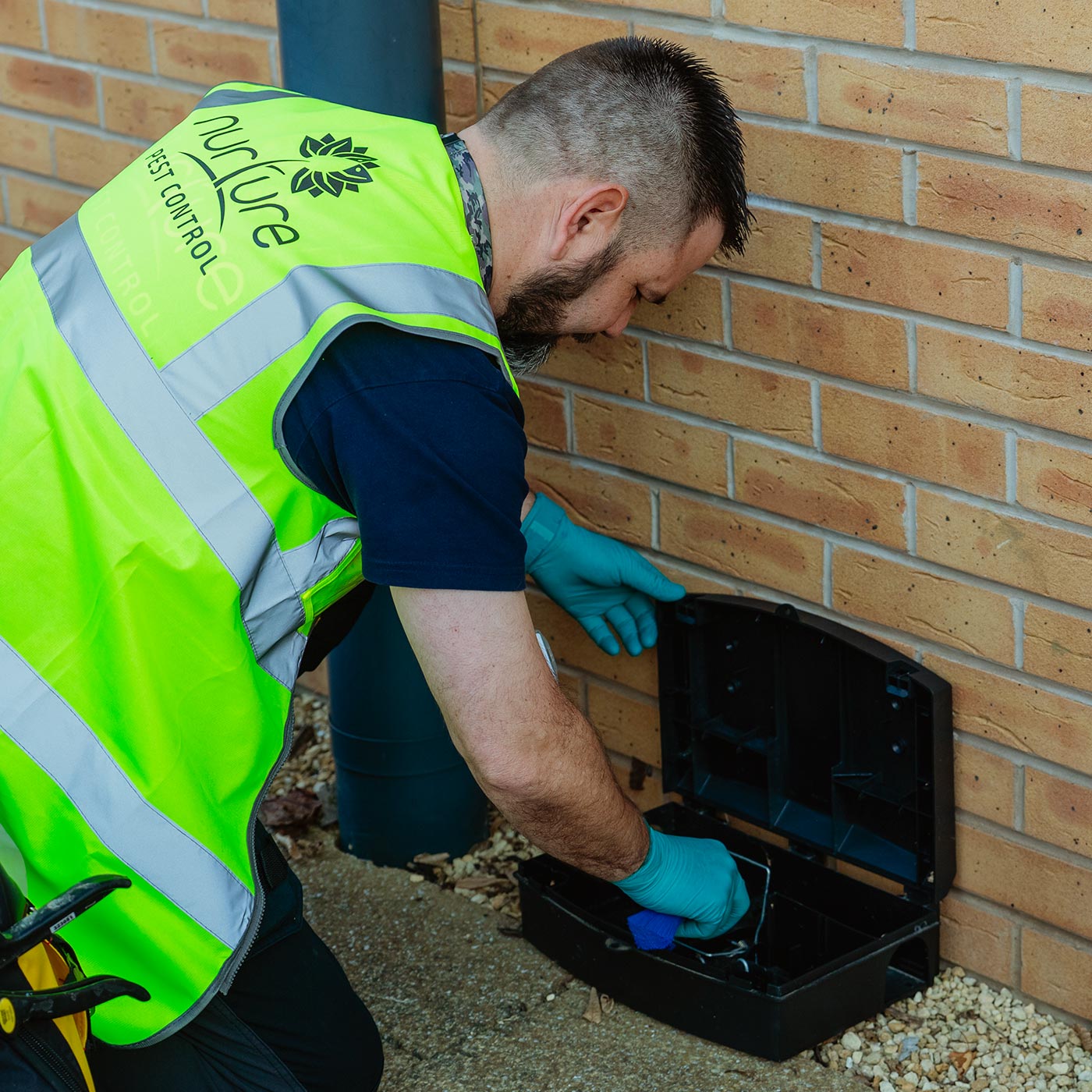 rodent pest controller