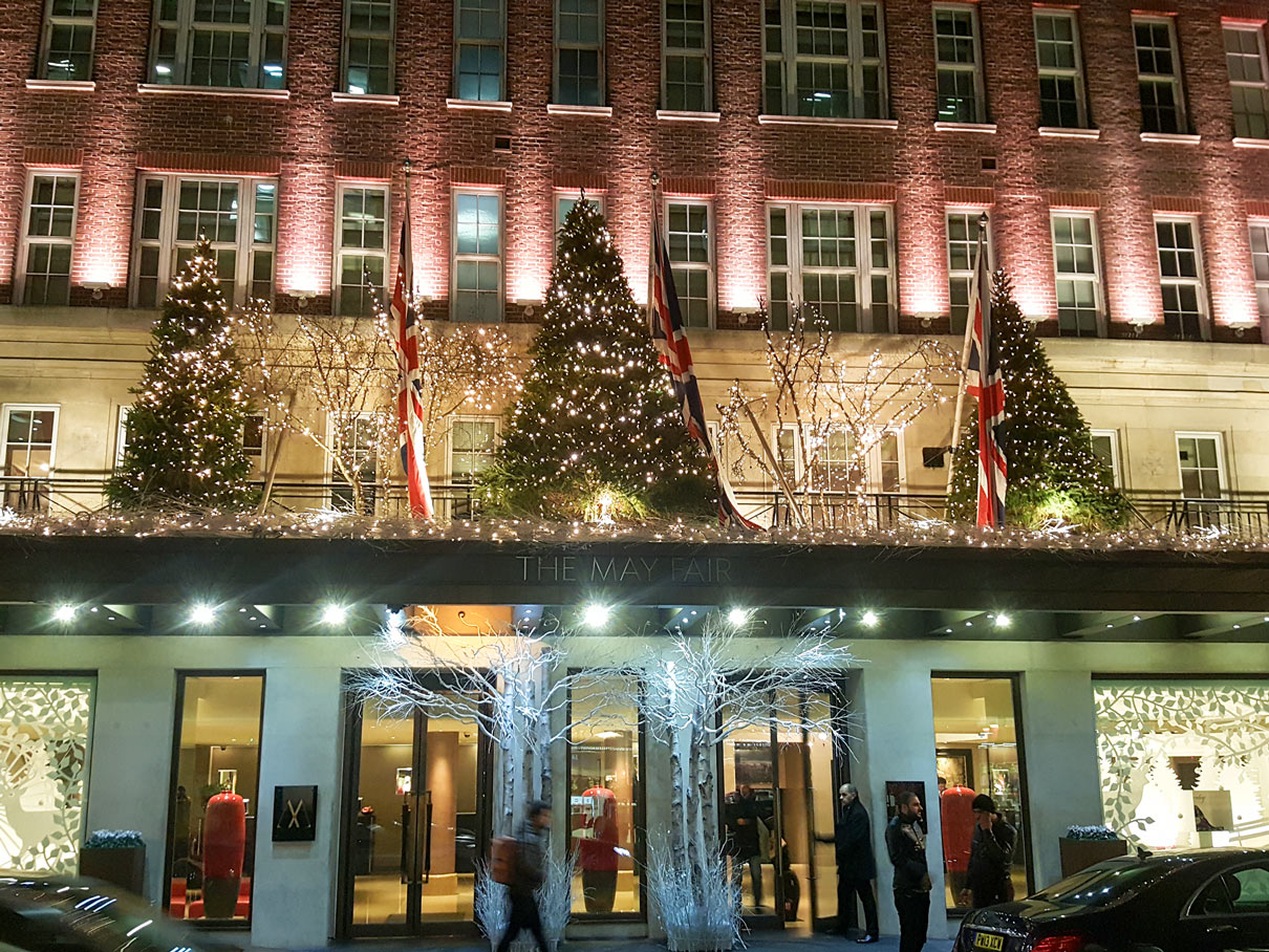 christmas light installations for hotels