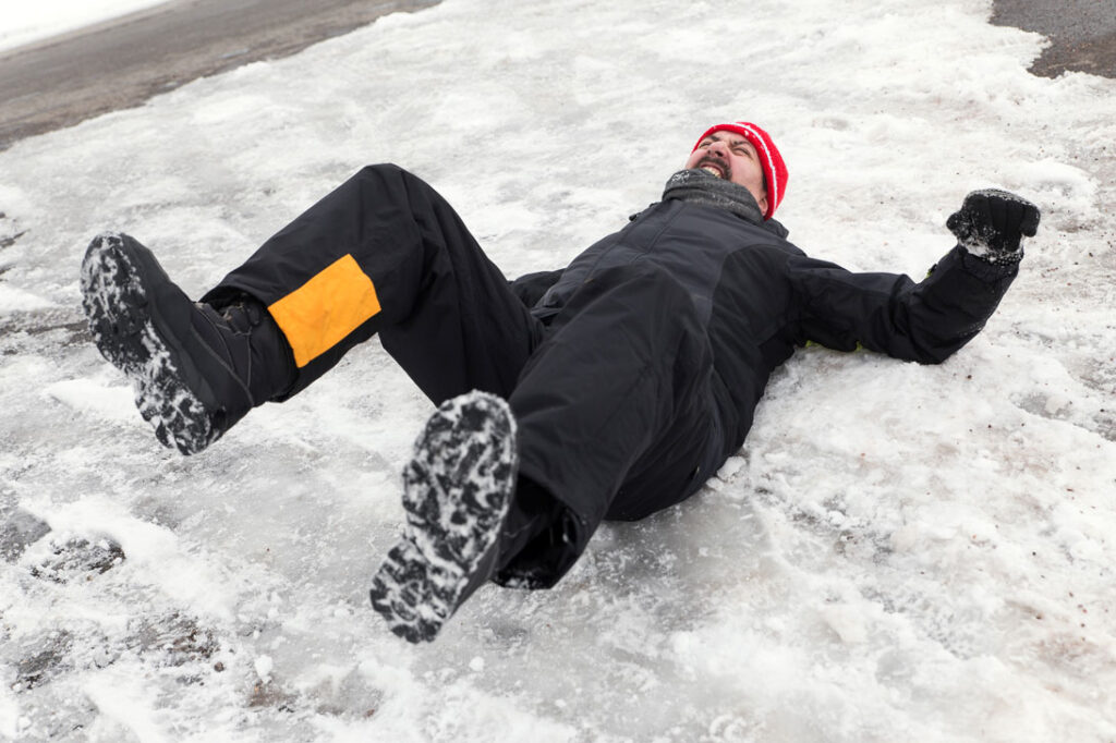 slips and fall in winter due to poor commercial gritting
